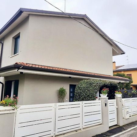 New Bedrooms Mamma Gigetta Noventa di Piave Exterior foto
